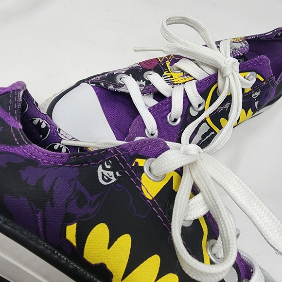 Converse Catwoman Chuck Taylor All Star Sneakers Mens 4-Wo 6 Unisex - Picture 12 of 15